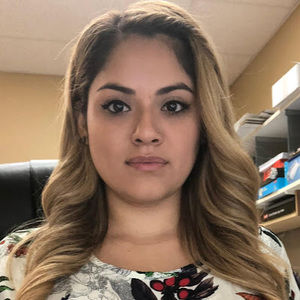 Meet your Posher, Leslie